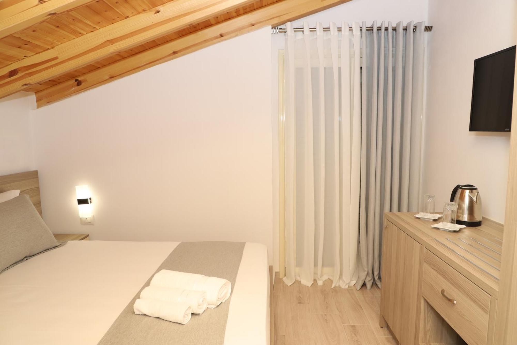Guesthouse Kazazi Berat Eksteriør billede